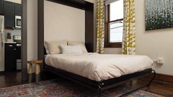 1 habitación, tabla de planchar con plancha, wifi y ropa de cama