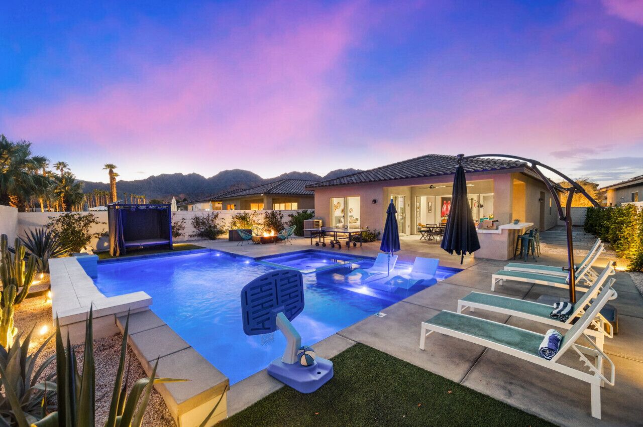 Evening magic by the pool