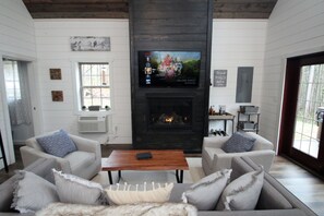 Smart-TV, Kamin