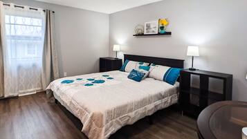 4 Schlafzimmer, Bügeleisen/Bügelbrett, kostenloses WLAN, Bettwäsche