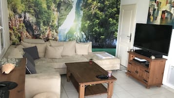 Télévision à écran plat