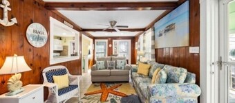 Beach Cabin - perfect for your family getaway! Pet Friendly! by RedAwning