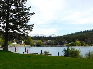 Property grounds - Bigfork Water View Studio Condo (Bigfork)
