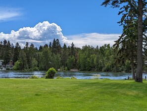 Property grounds - Bigfork Water View Studio Condo (Bigfork)