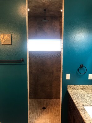Bathtub