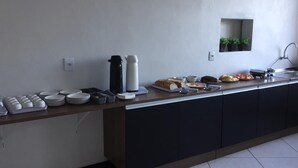 مطعم