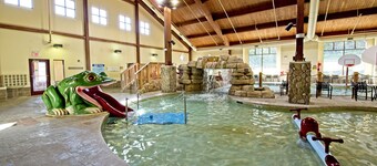 2 Bedroom 2 Bath Cottage at Christmas Mountain Village