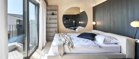 4 Schlafzimmer, Schreibtisch, BĂŒgeleisen/BĂŒgelbrett, kostenloses WLAN