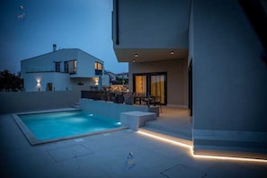 Piscine extérieure