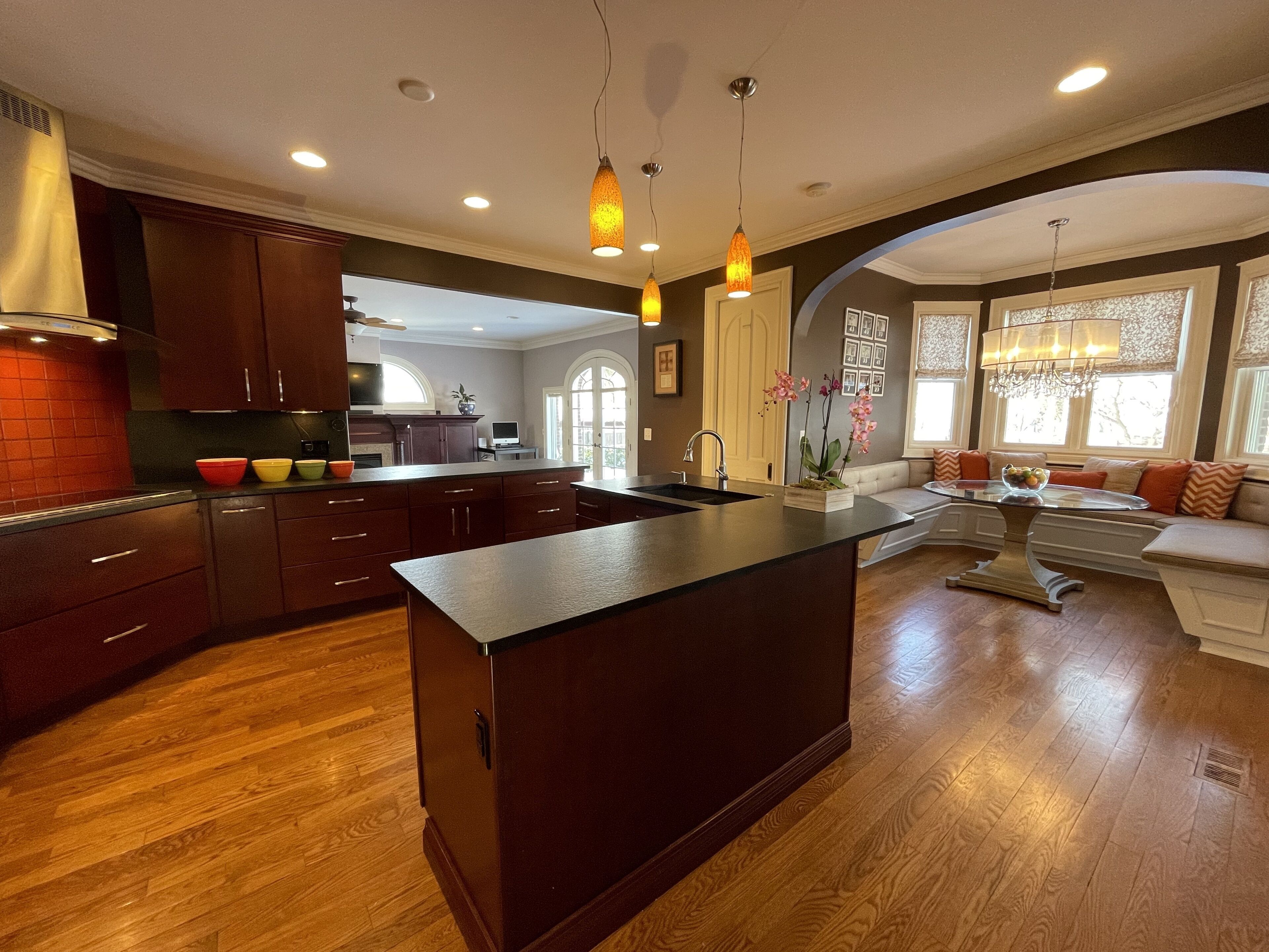 Gorgeous 3,850 square foot (+1,500 sq ft basement) luxury home