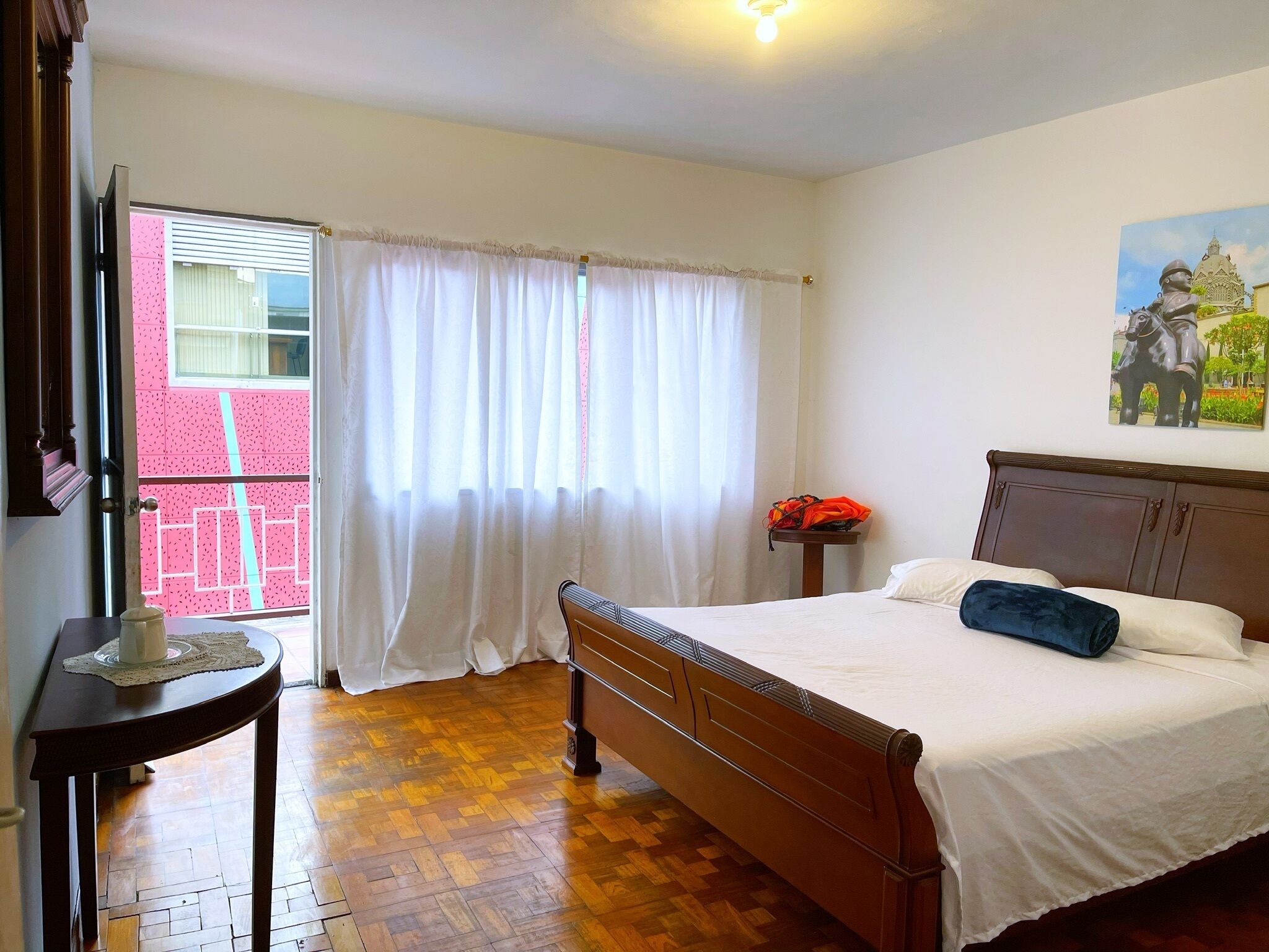 4 bedrooms, free WiFi