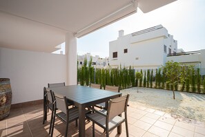 Outdoor dining - Apartamento Babilonia (Mar de Pulpi) (San Juan de los terreros)