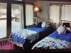 3 Schlafzimmer, Schreibtisch, kostenloses WLAN, Bettwäsche