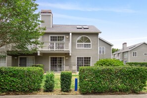 Exterior - Kingston Cumberland 5E split level loft,pool,Beach (Myrtle Beach)