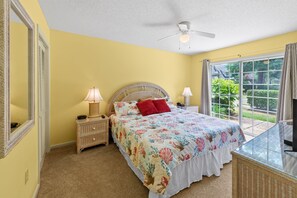 3 slaapkamers, een strijkplank/strijkijzer, gratis wifi, beddengoed