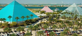 200 Yards to Beach • Large Deck • Dog Friendly • Private Pier • Golf Cart