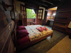 Classic Double Room | Free WiFi, bed sheets - Perla Negra Beachfront (Cahuita)