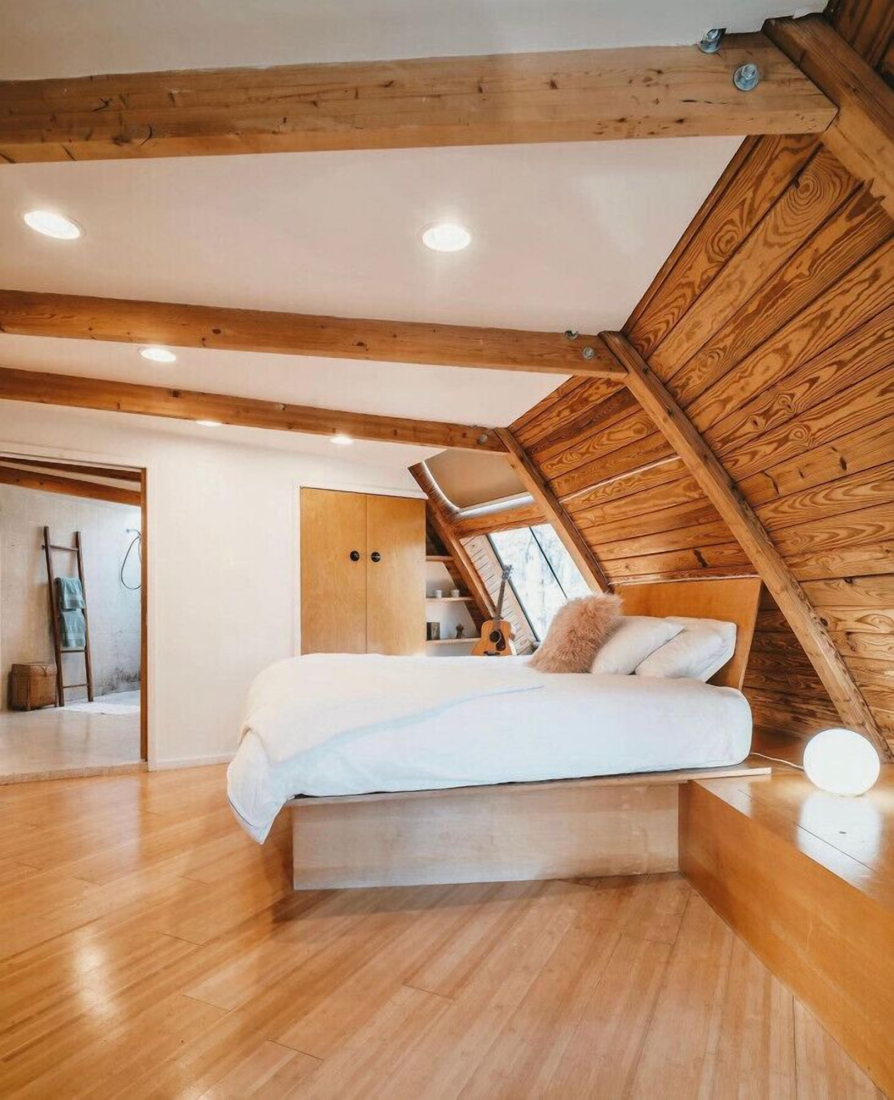 4 間睡房、書桌、Wi-Fi、床單