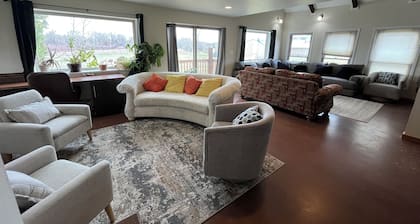 Spacious House North of Gunnison
