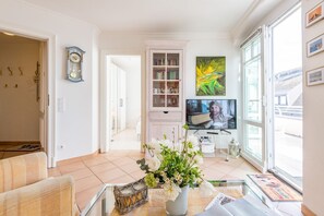 Unclassified image, 3 of 42, button - Residence Bismarck, Whg. 19 - Residence Bismarck (Sylt)