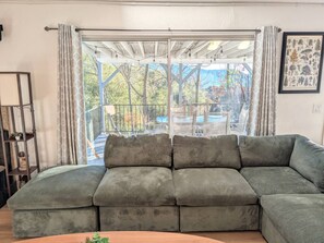 Smart TV, fireplace, stereo, computer monitors