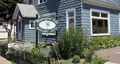Historical, newly remodeled apartment in the heart of Marquette MI.