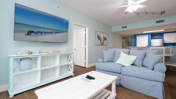 Smart TV, table tennis