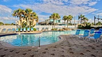Indoor pool, outdoor pool