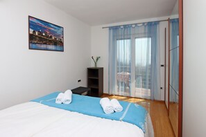 2 Schlafzimmer, Bügeleisen/Bügelbrett, kostenloses WLAN, Bettwäsche