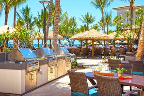 Outdoor dining - Westin Nanea - Beautiful Resort On The Beach! Family Friendly Resort (Lahaina)