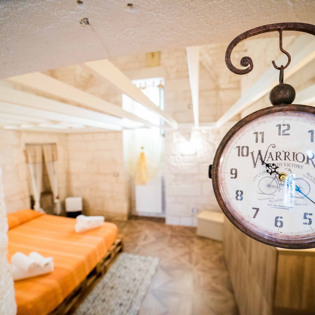 1 Schlafzimmer, Schreibtisch, schallisolierte Zimmer