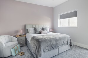 4 bedrooms