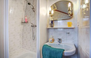 Ensemble baignoire-douche