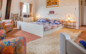 3 bedrooms