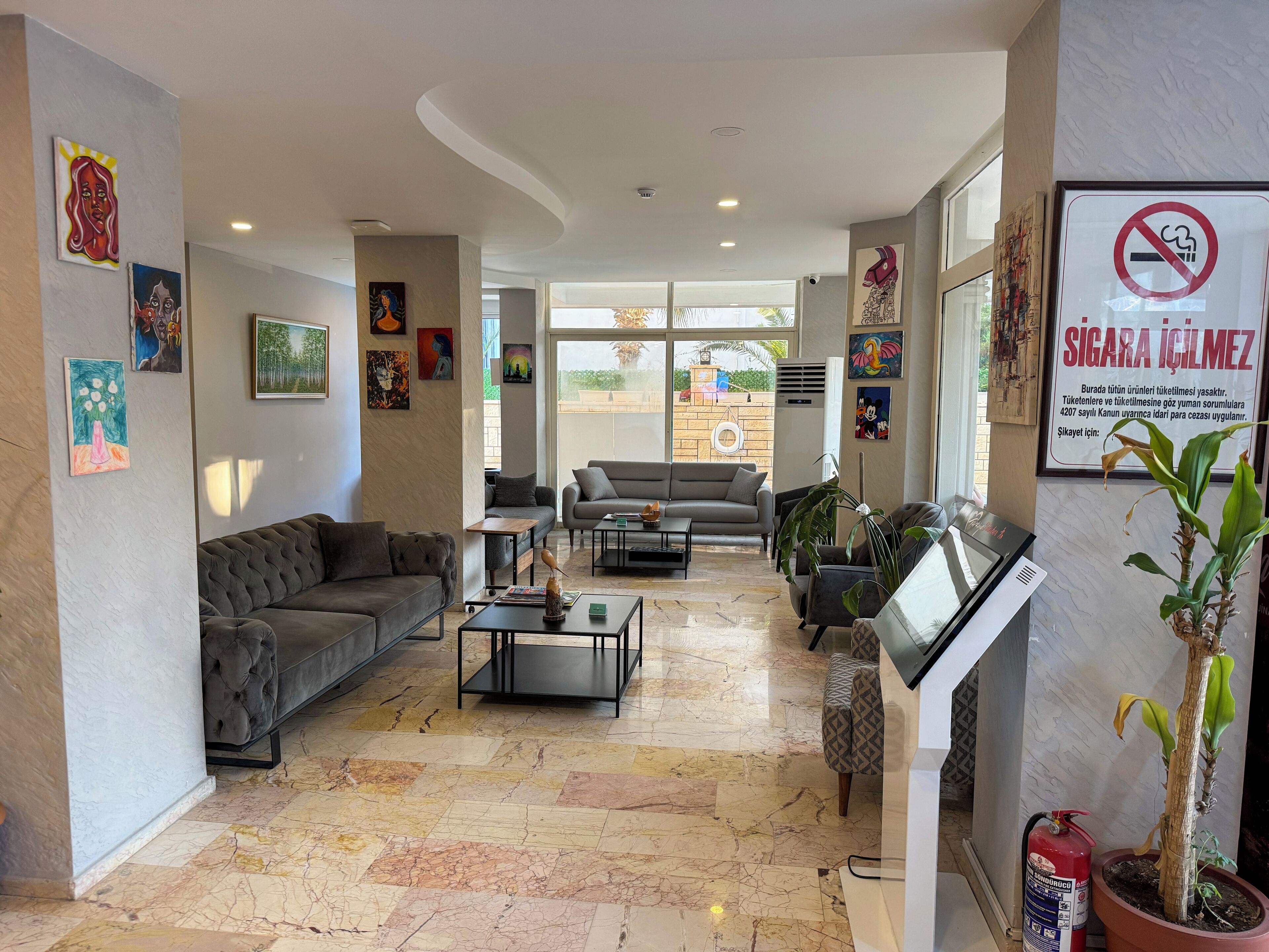 Sala de estar en el lobby