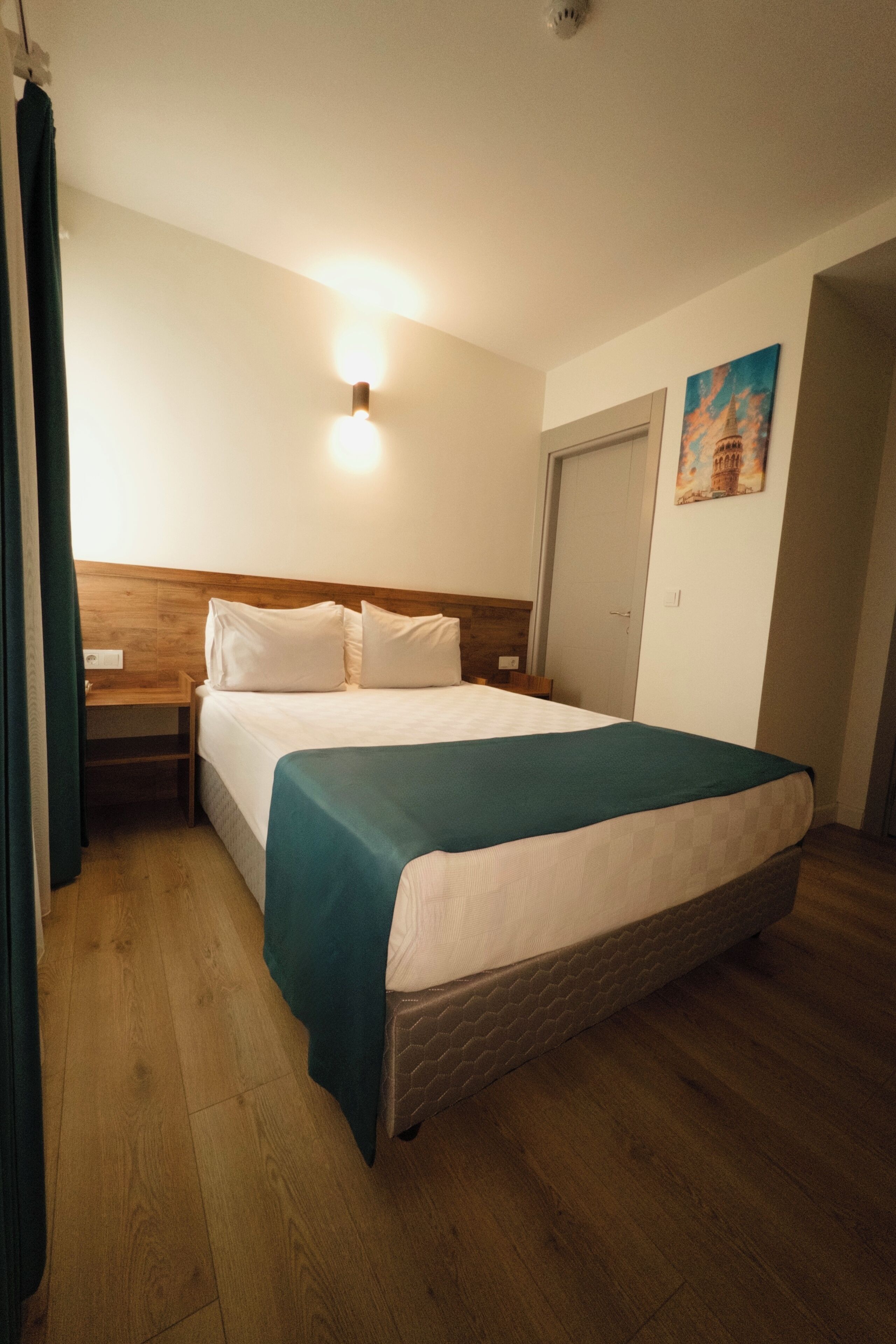 ميني بار ومكتب وأسرّة أطفال/رضّع (مجانًا) وواي فاي مجانًا