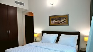 Premium Two Bedrooms Apartment - CARE Holiday Homes Apartments Barsha Heights (Dubai)