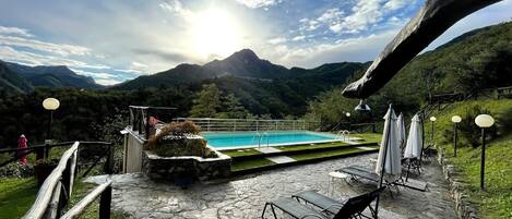 Piscina all'aperto
