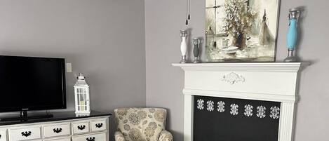 Smart TV, DVD player