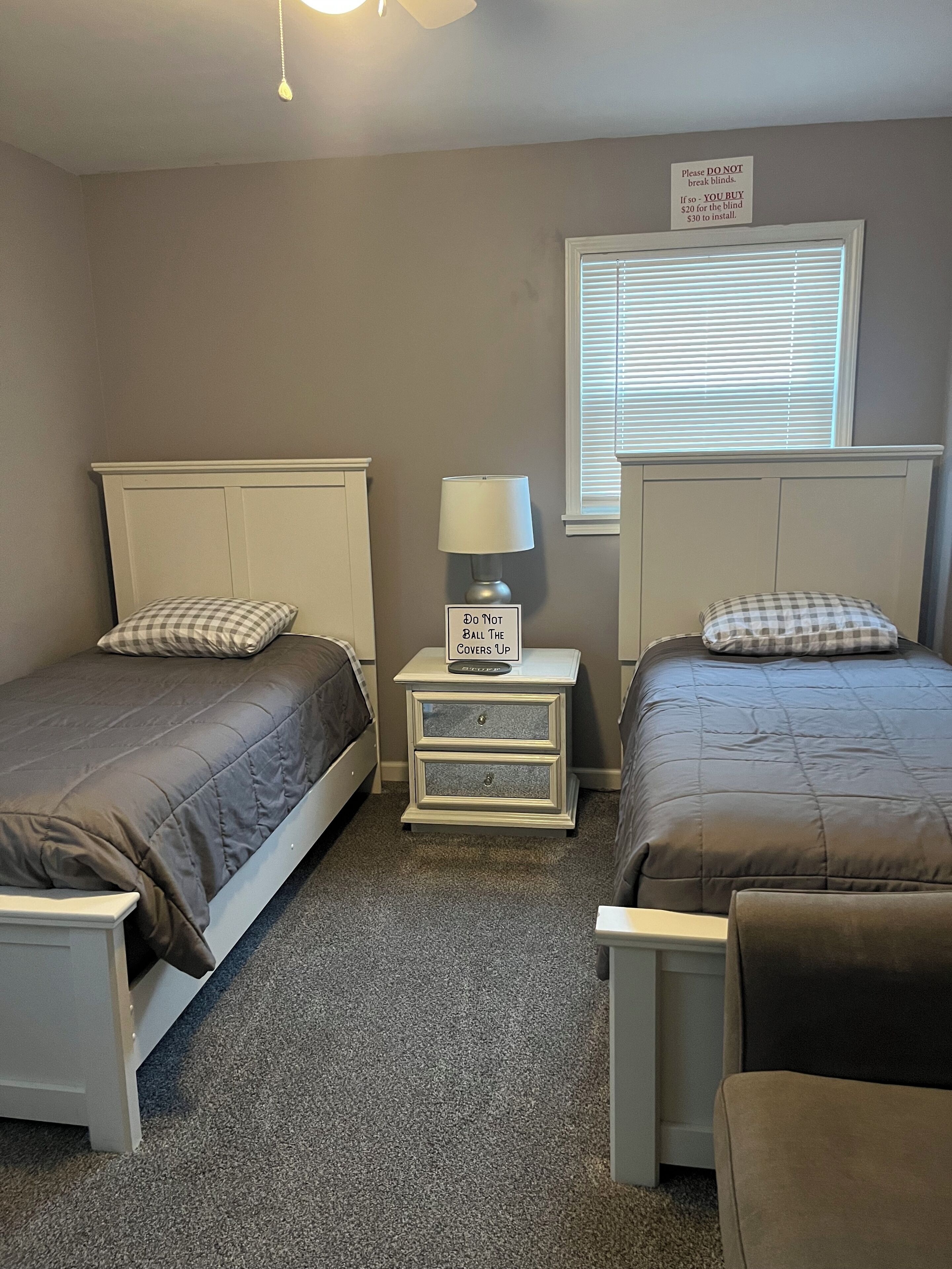 3 dormitorios, tabla de planchar con plancha, wifi gratis y ropa de cama