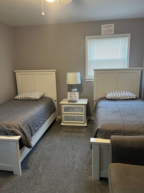 3 間睡房、熨斗/熨衫板、免費 Wi-Fi、床單