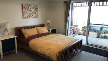 3 slaapkamers, een bureau, gratis wifi, beddengoed