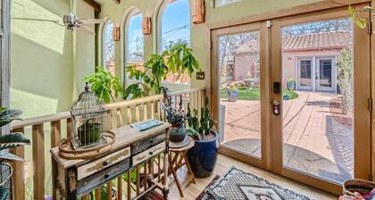 Cozy Historic Duplex Located in the Heart of Denver - Private Home Gym!