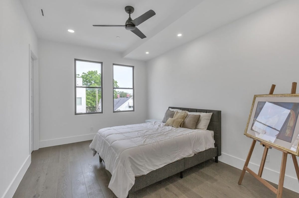 Photo 28 of Luxury 4 Story Home with an Elevator & Private Hot Tub