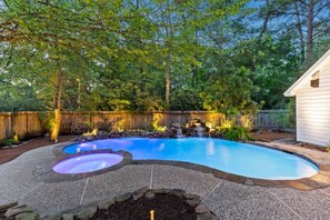 Pool - Unique Mid Century Modern in The Woodlands (Spring)