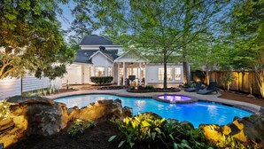 Pool - Unique Mid Century Modern in The Woodlands (Spring)