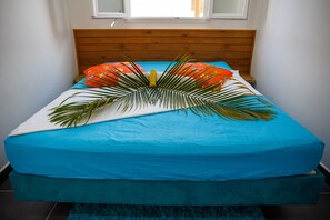 Casa família | 1 quarto, roupas de cama premium, Wi-Fi de cortesia, roupa de cama