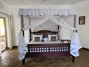 5 chambres, bureau, fer et planche à repasser, Wi-Fi gratuit