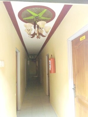 Hallway - The Pearl Hotel Kumi (Kumi)