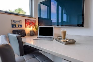 Interior - Papillon, a modern Southwold flat with balcony (Southwold)